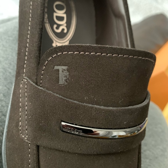 TOD’S Suede Shoea - Picture 7 of 11